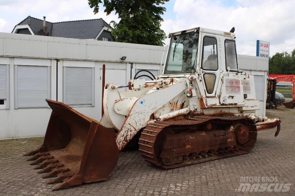 CAT 953 Chargeuse sur chenilles