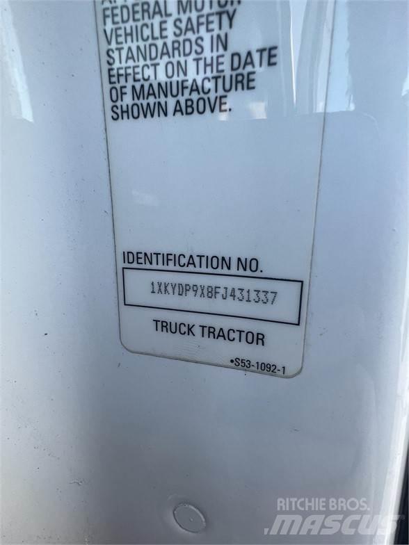 Kenworth T680 Tracteur routier