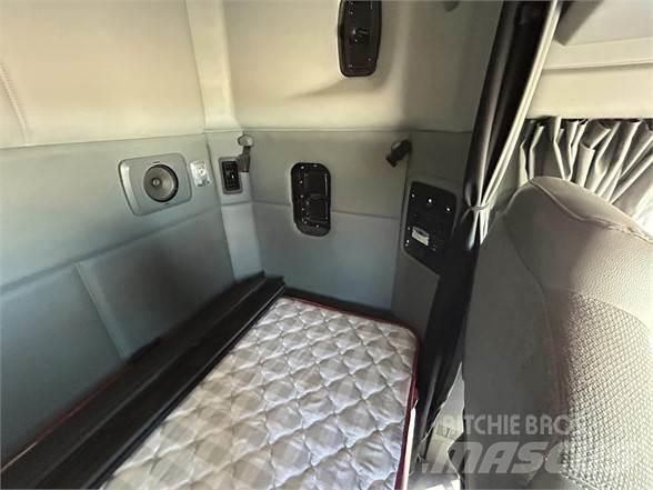 Kenworth T680 Tracteur routier