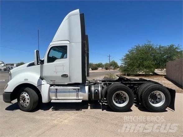 Kenworth T680 Tracteur routier