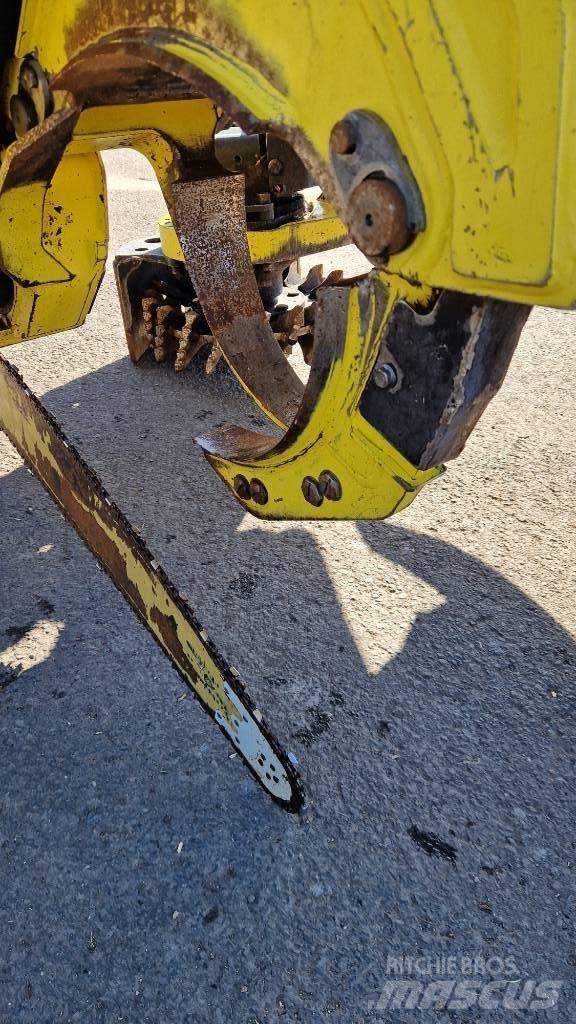 John Deere 1270 G Abatteuse