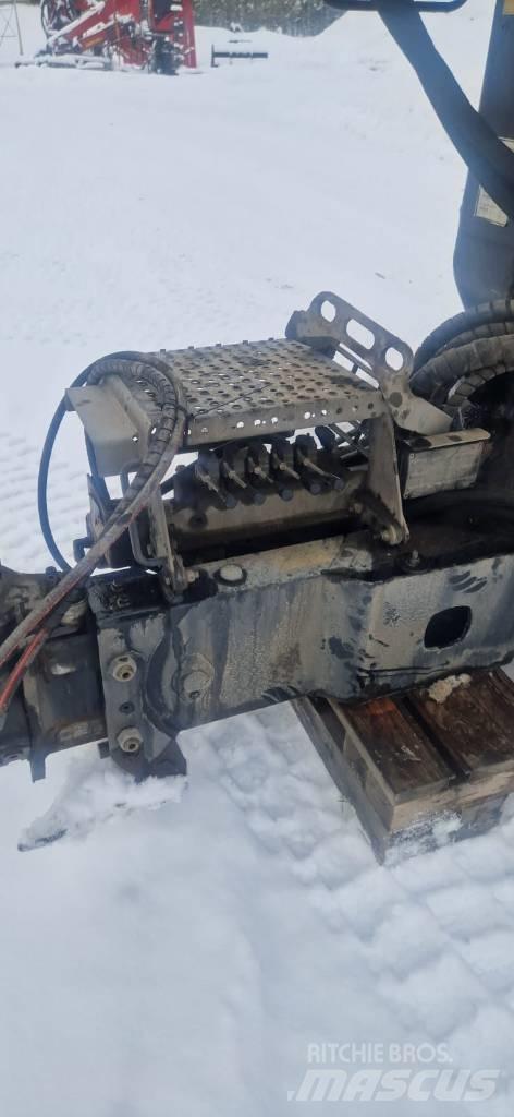 Loglift F96ST9.7 Grue forestière
