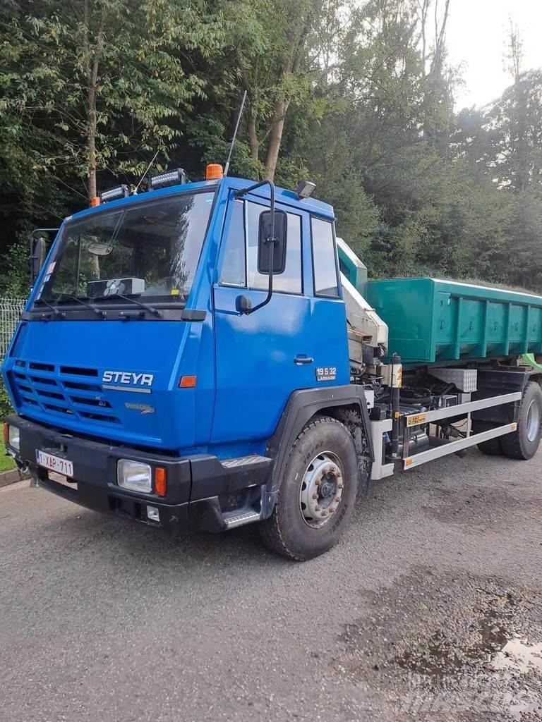 Steyr 19KP Camion ampliroll