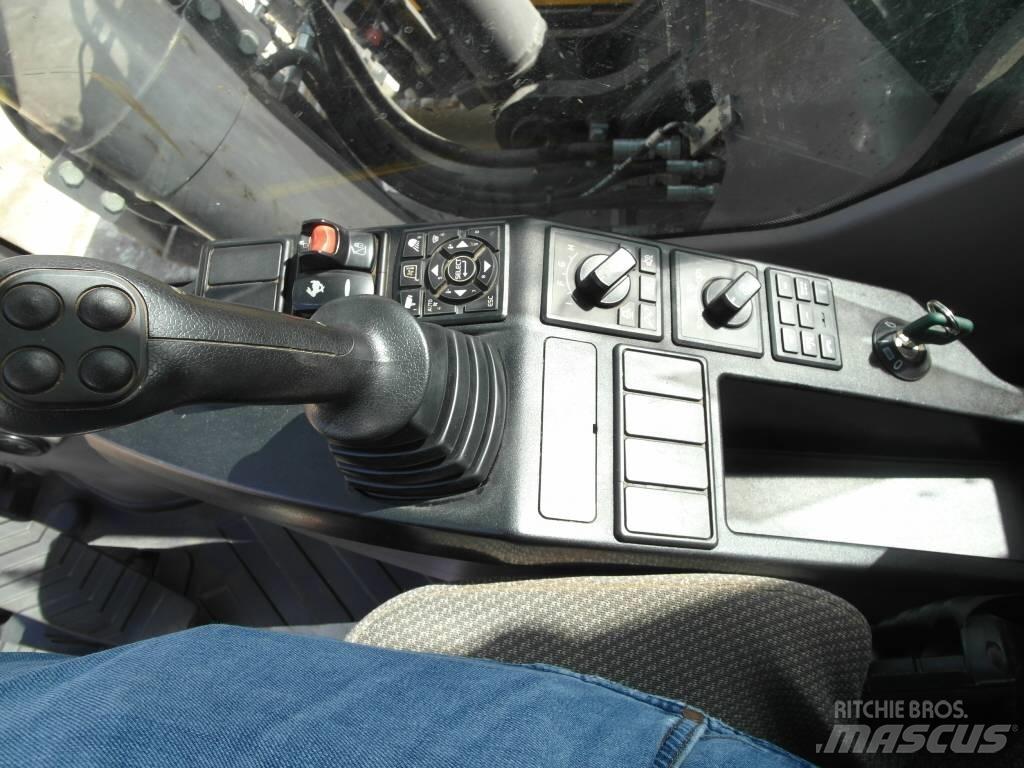 Volvo EC 220 EL Pelle sur chenilles