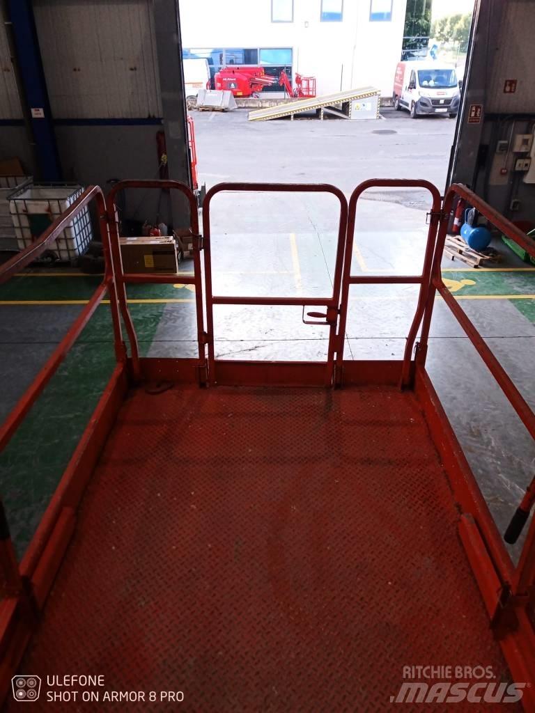JLG 3369 LE Nacelle ciseaux