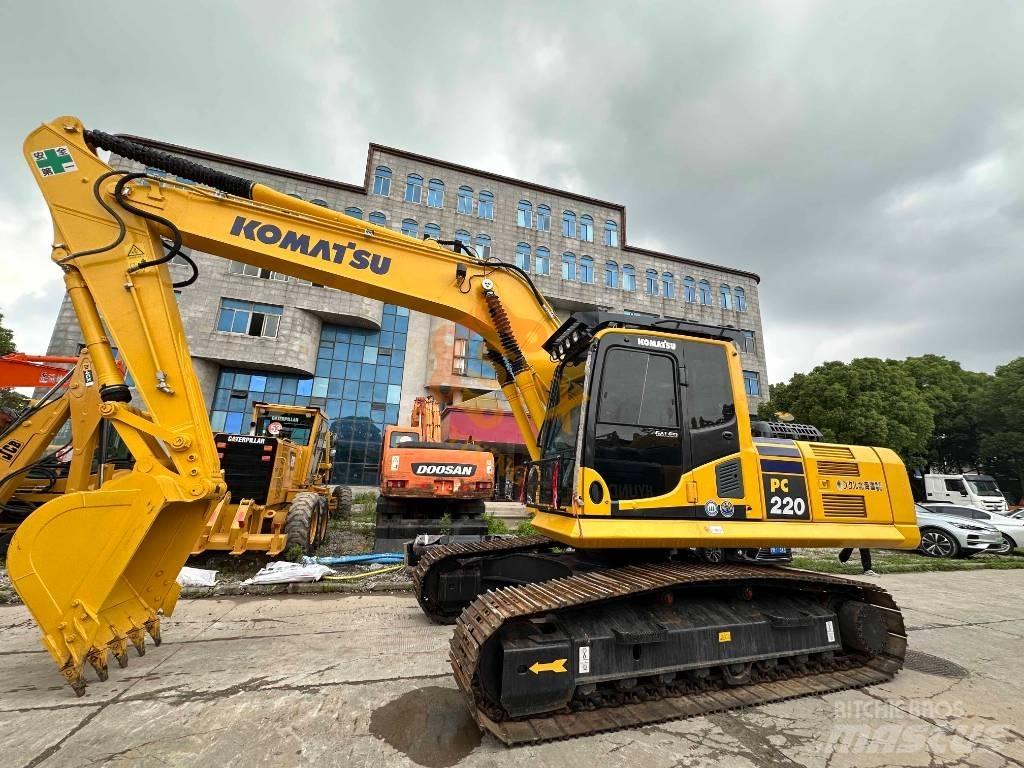 Komatsu PC 220 Pelle sur chenilles