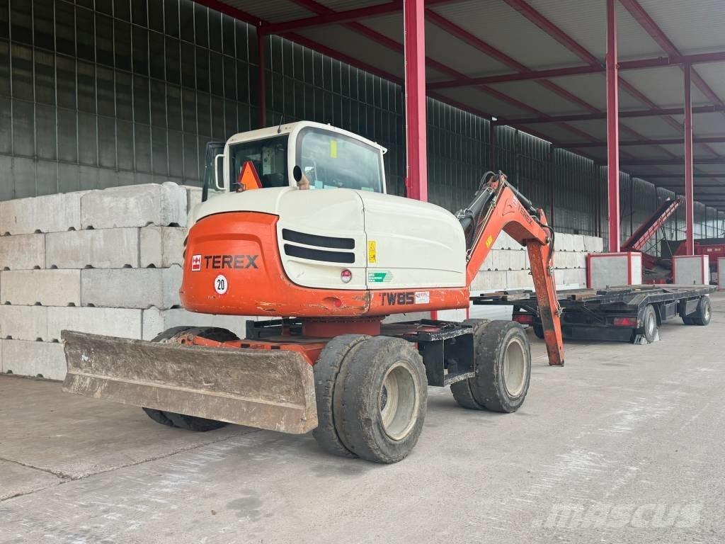 Terex TW 85 Pelle sur pneus