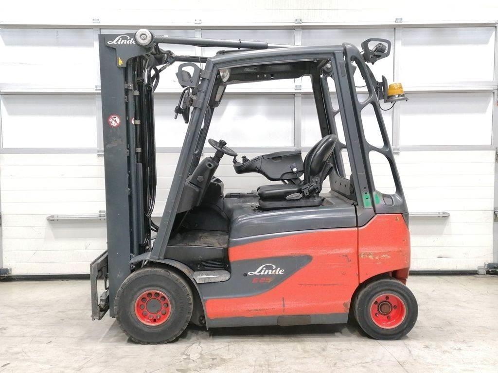 Linde E25-01 Chariots élévateurs électriques
