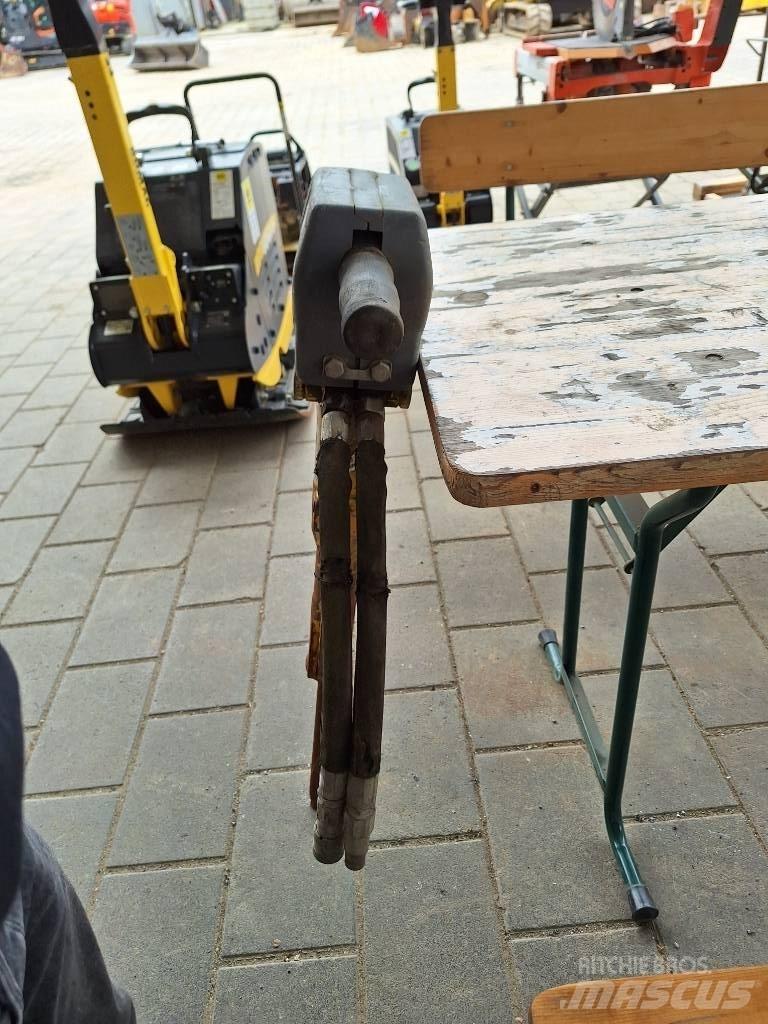Atlas Copco LH 180 Marteau hydraulique