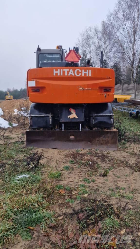 Hitachi ZX 130 W Pelle sur pneus