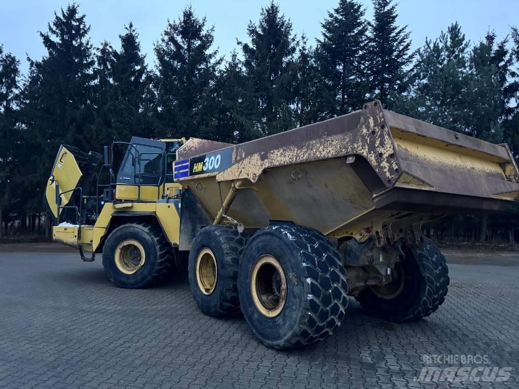 Komatsu HM 300-3 Tombereau articulé