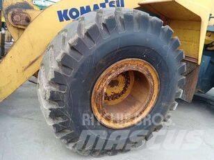Komatsu WA 470-3 Chargeuse sur pneus