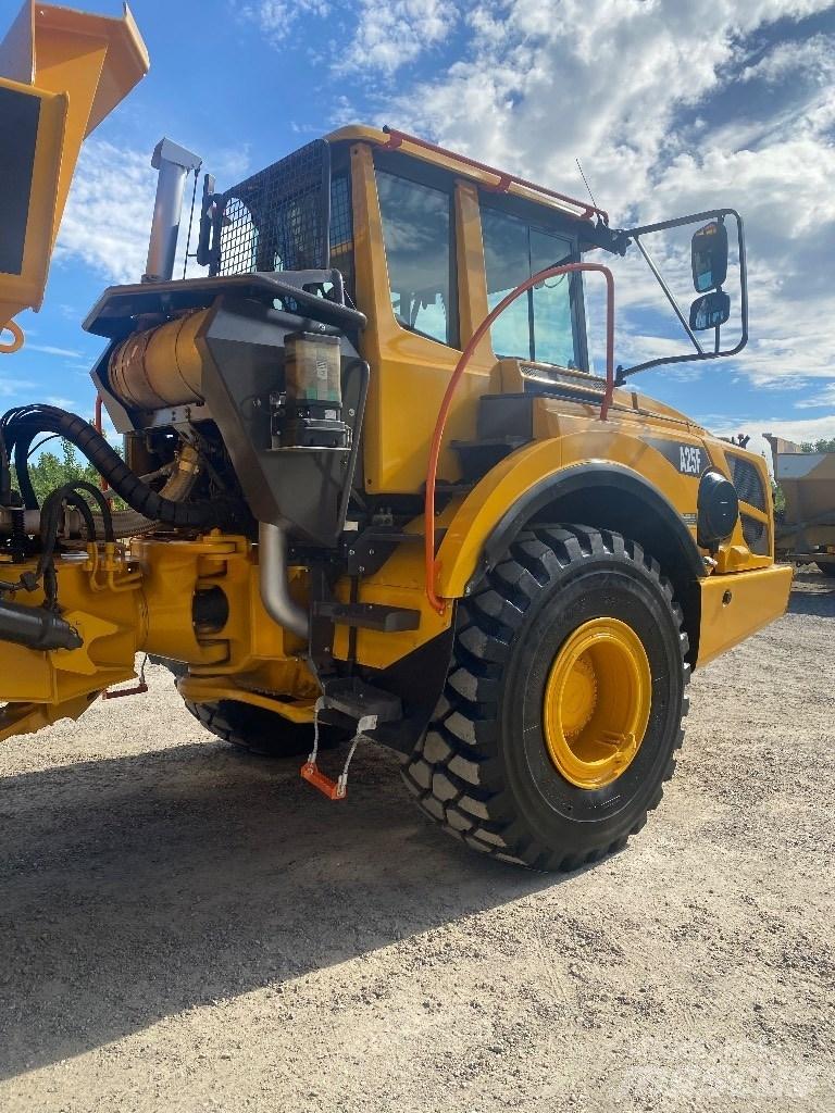 Volvo A 25 F Tombereau articulé