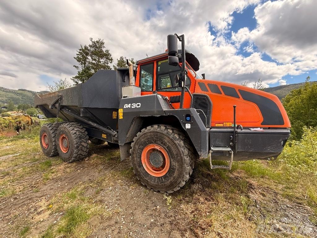 Doosan DA 30 Tombereau articulé