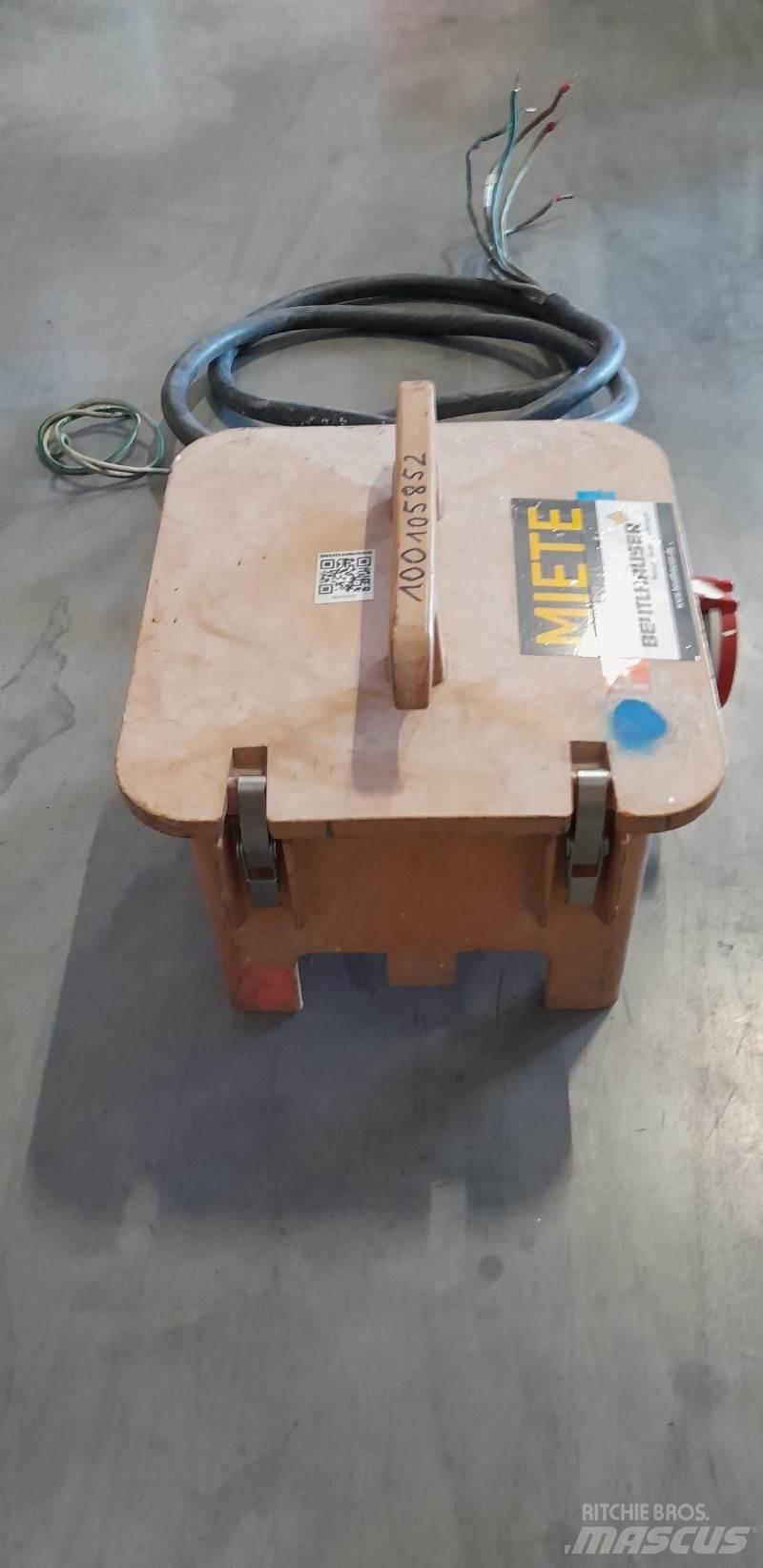  M-SVG63/001/0/K/FU Construction - Autres