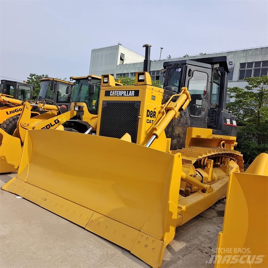 CAT D 8 R Bouteurs sur chenilles