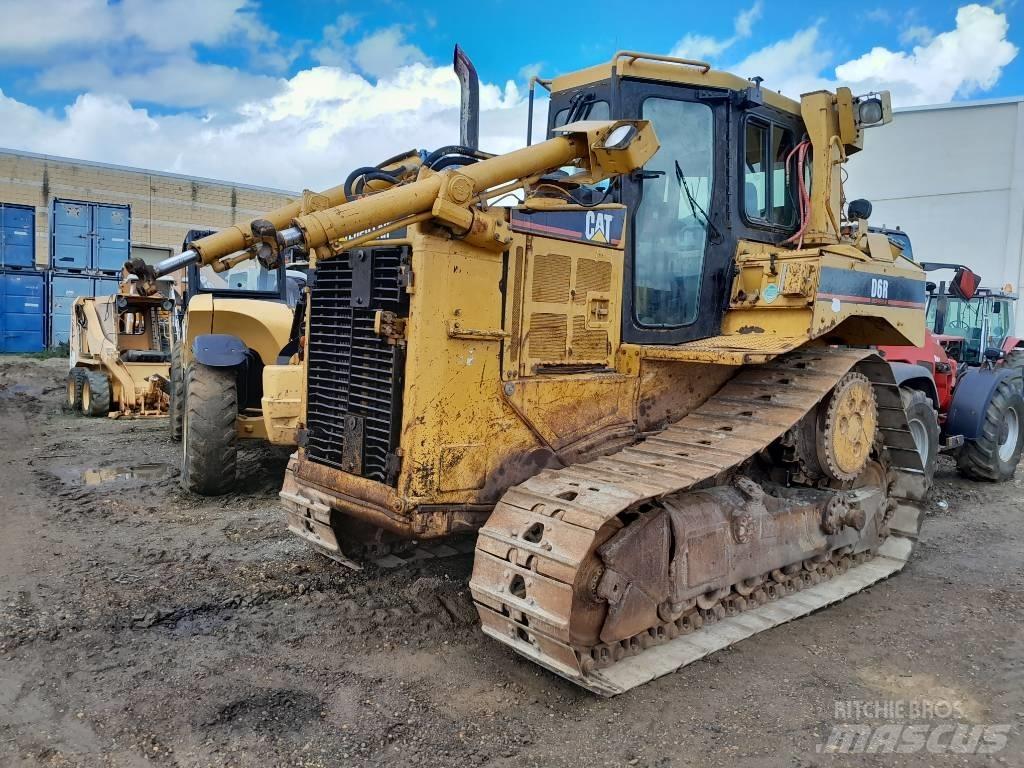CAT D 6 R III Bouteurs sur chenilles