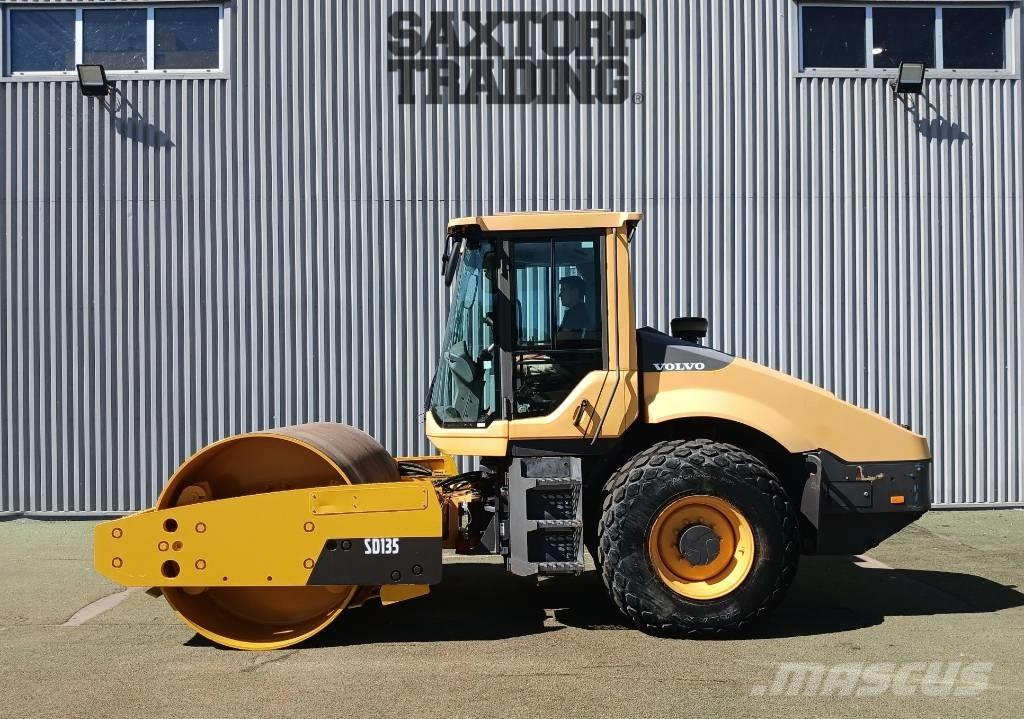 Volvo SD135, Vält Rouleaux monocylindre
