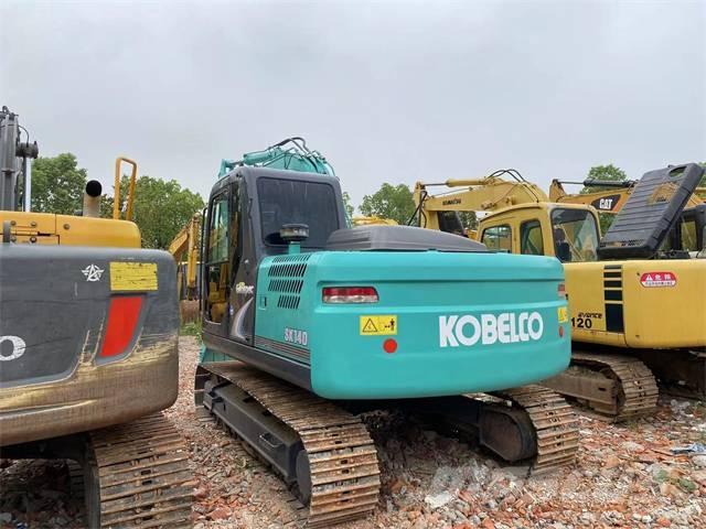Kobelco SK 140 Pelle sur chenilles
