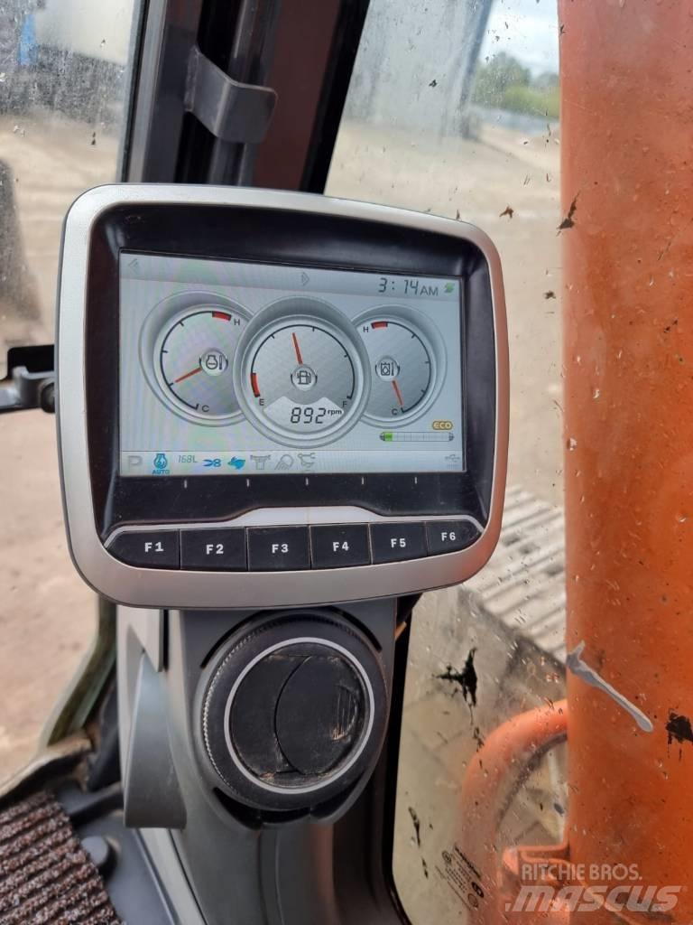 Doosan DX 225 LC-3 Pelle sur chenilles