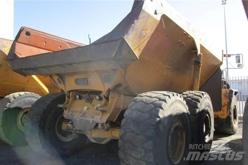 Bell B50D Tombereau articulé