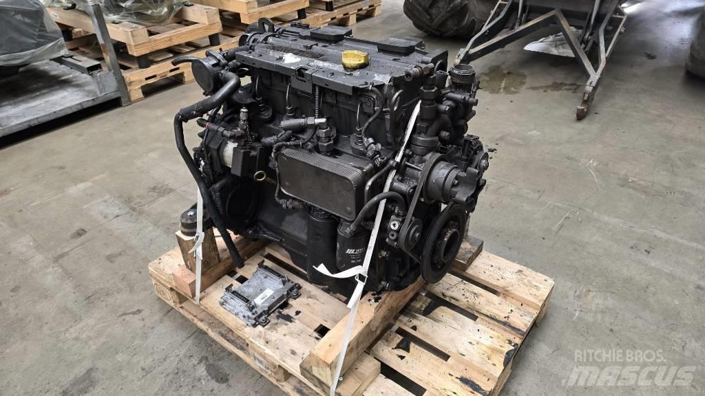 Deutz TD2012L042V Moteur