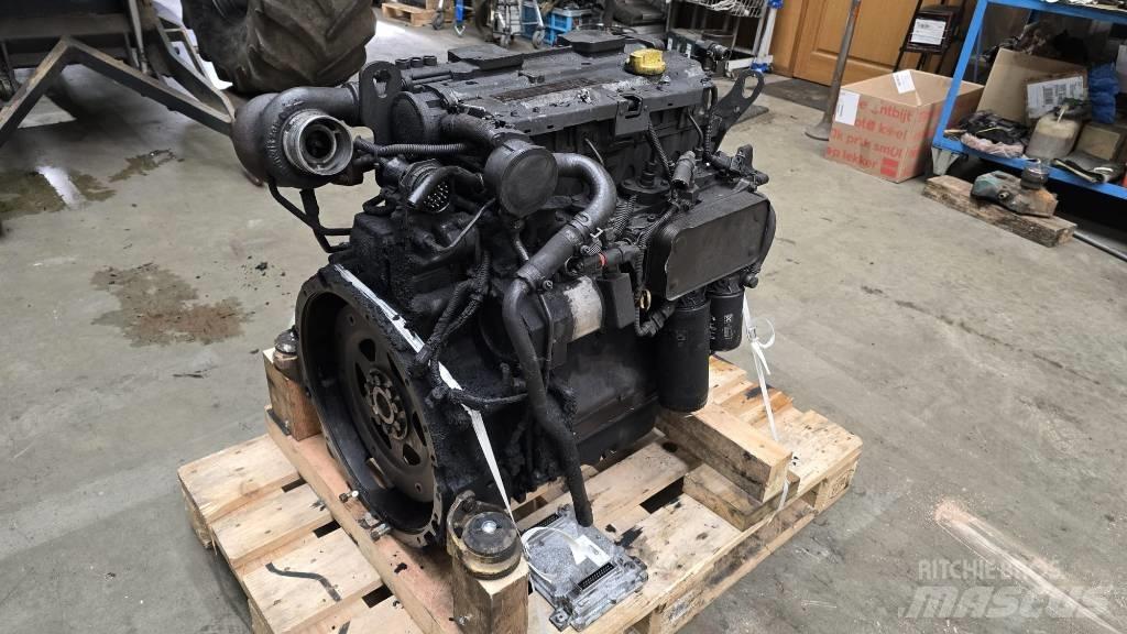 Deutz TD2012L042V Moteur