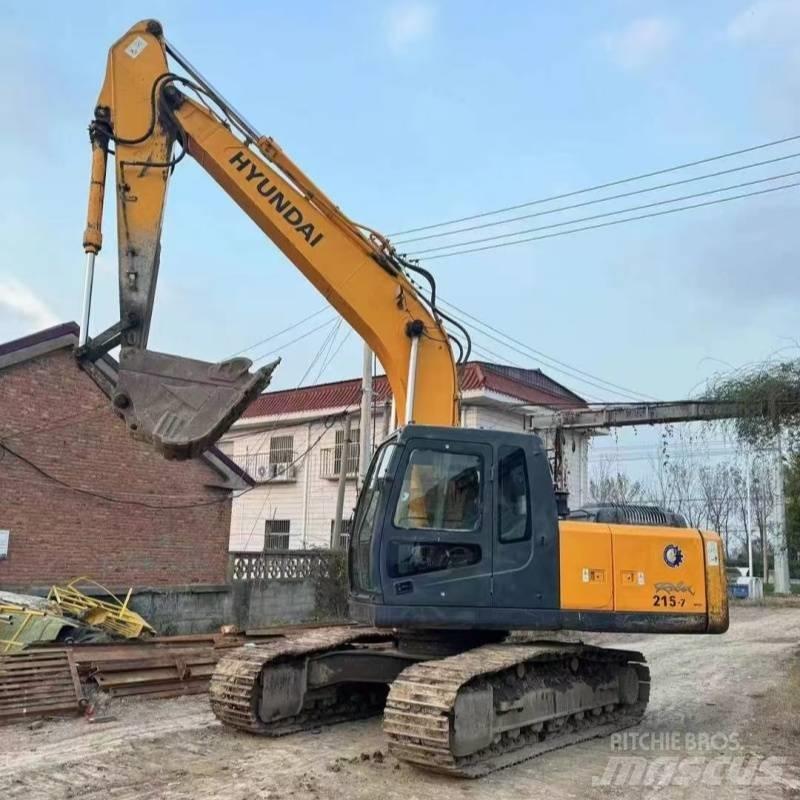 Hyundai Robex 215-7 Pelle sur chenilles