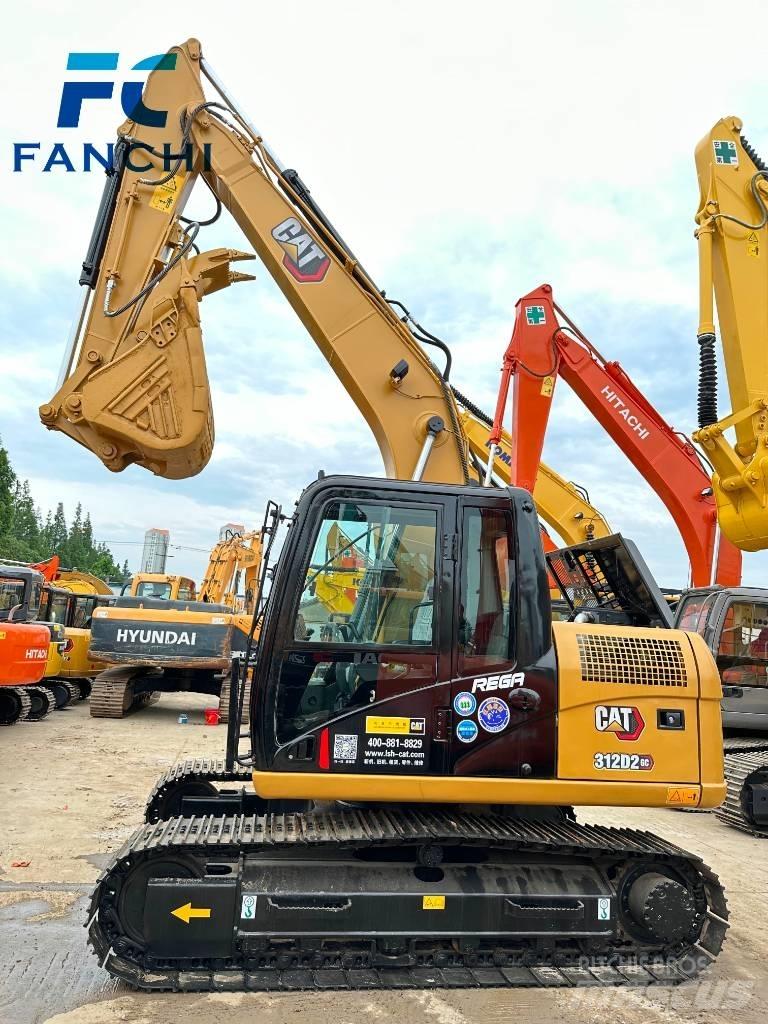 CAT 313 D2 Pelle sur chenilles