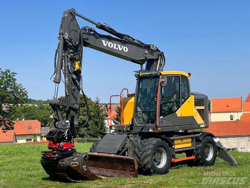Volvo EWR 170 E Pelle sur pneus
