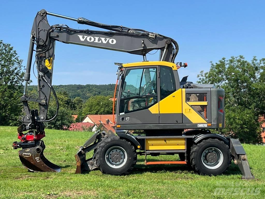Volvo EWR 170 E Pelle sur pneus