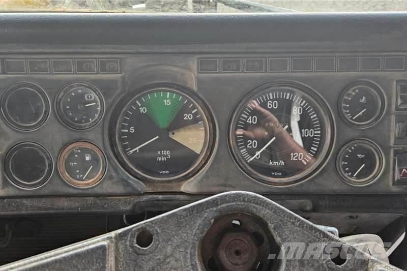 MAN 30-240 Autre camion