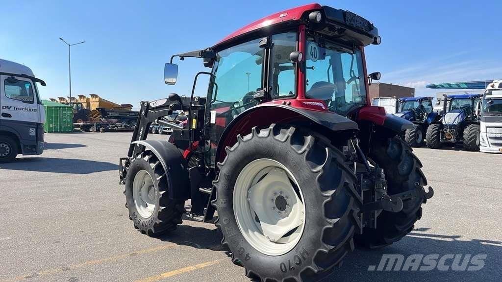 Valtra A75 Tractor Tracteur