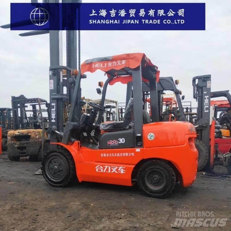 Heli H2000 30 Chariots diesel