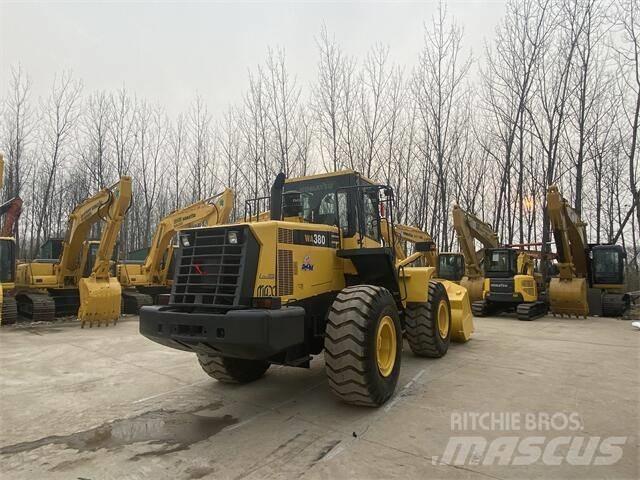 Komatsu WA380 Chargeuse sur pneus