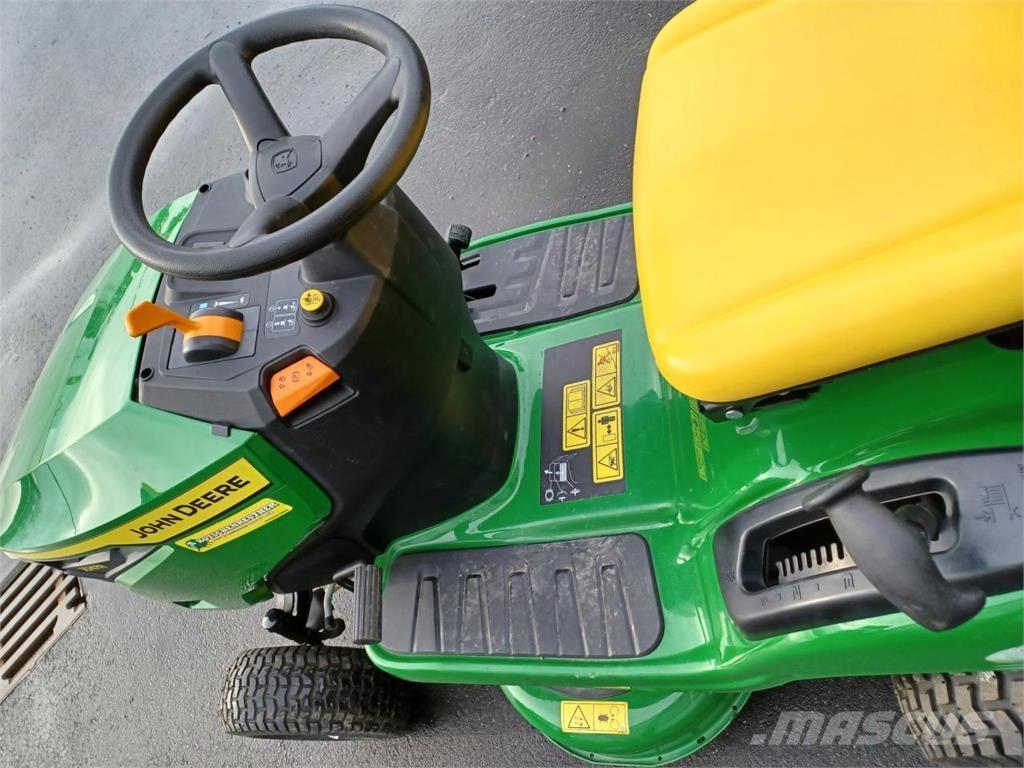 John Deere X147R Tondeuses pour greens