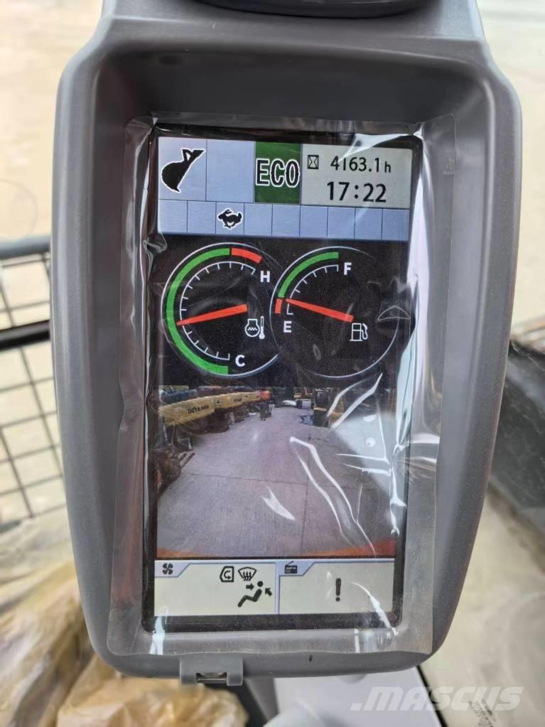 Hitachi zx350-5g Pelle sur chenilles