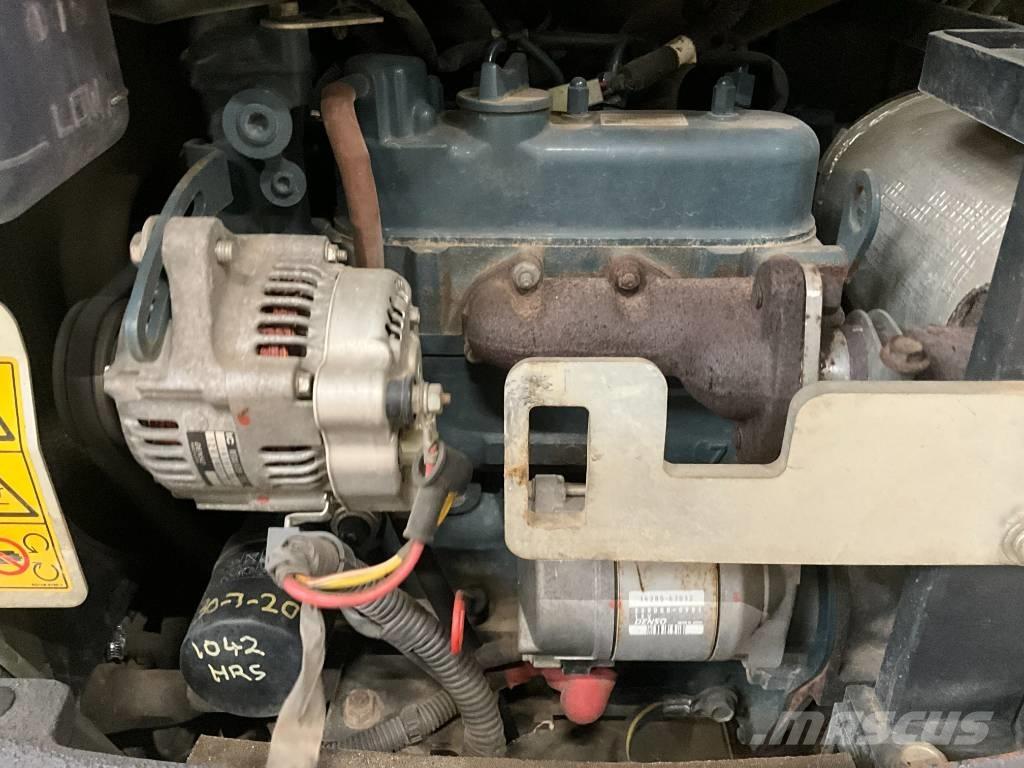 Kubota KX 015-4 Mini pelle < 7t