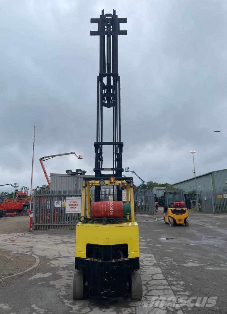 Hyster S 5.5 FT Chariots GPL