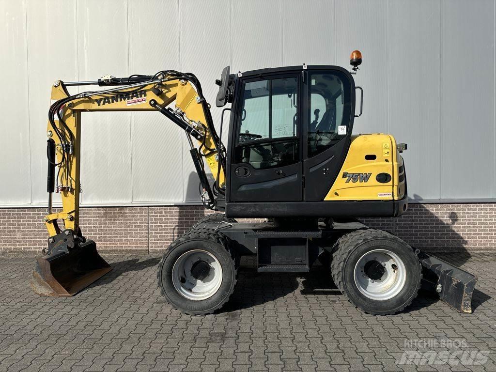 Yanmar B75W Pelle sur pneus