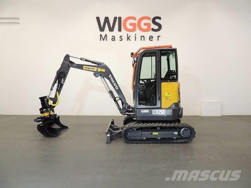 Volvo ECR25D Mini pelle < 7t
