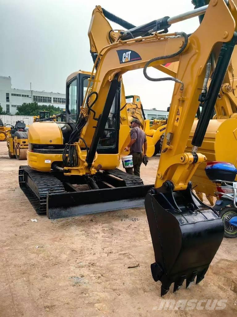 CAT 304 CR Mini pelle < 7t