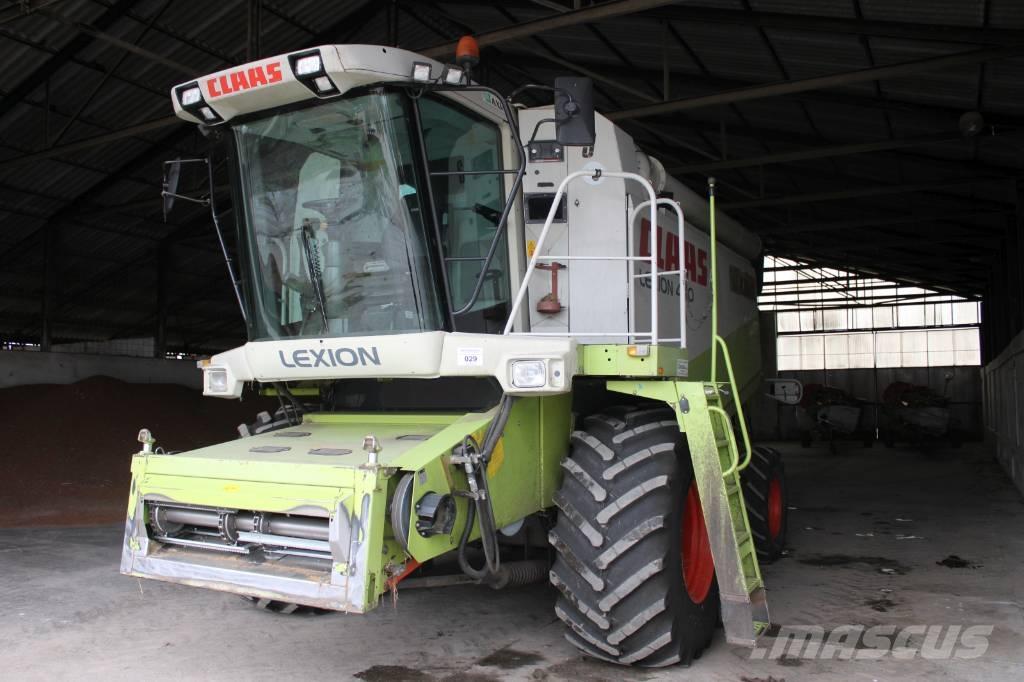 CLAAS Lexion 450 Moissonneuse batteuse