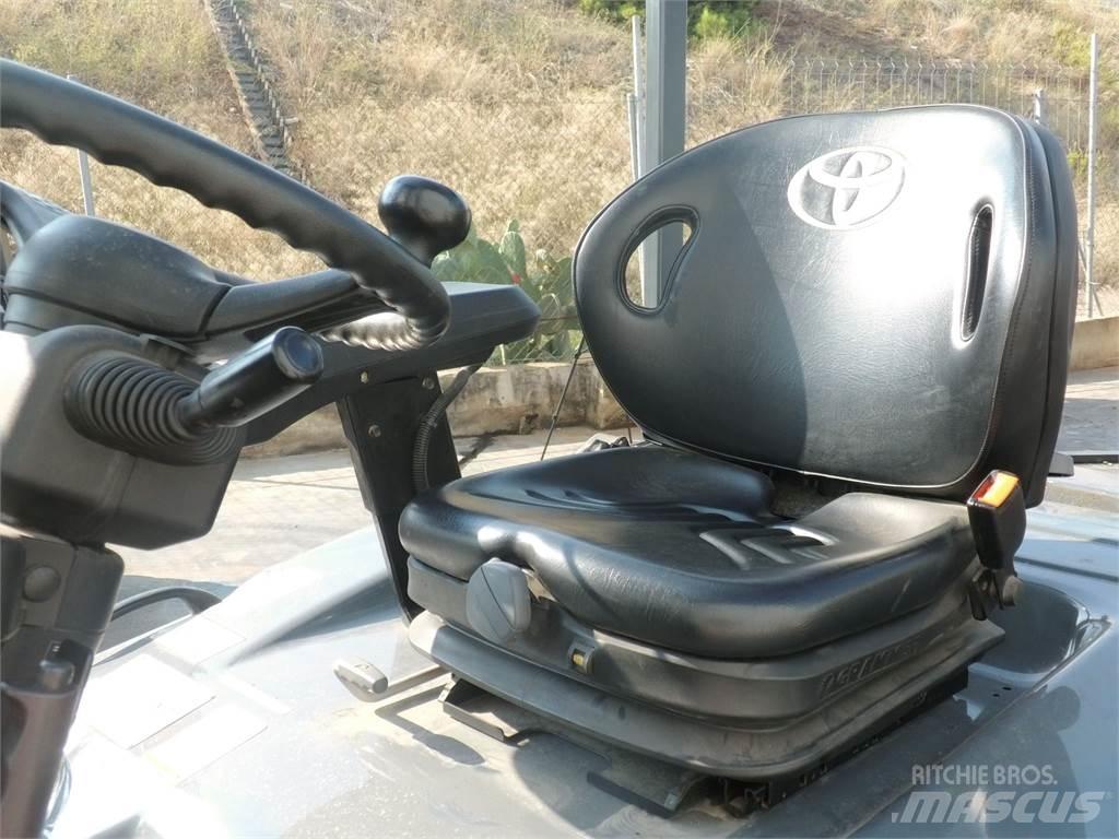 Toyota 7FBEF18 Chariots élévateurs électriques