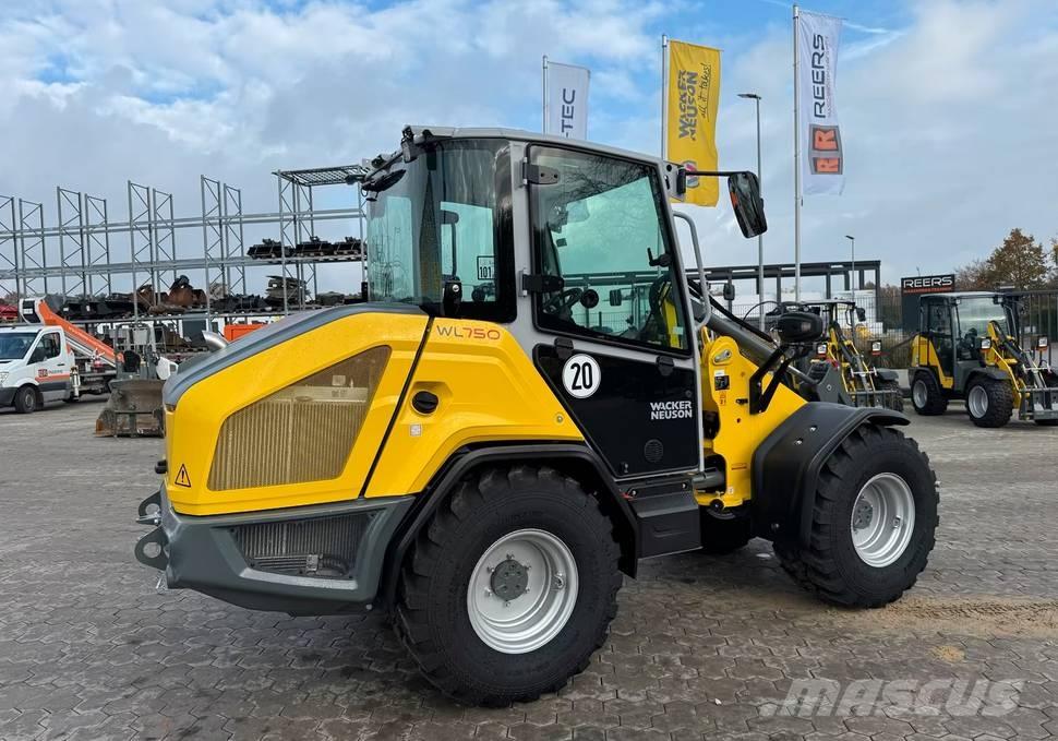 Wacker Neuson WL 750 Chargeuse sur pneus
