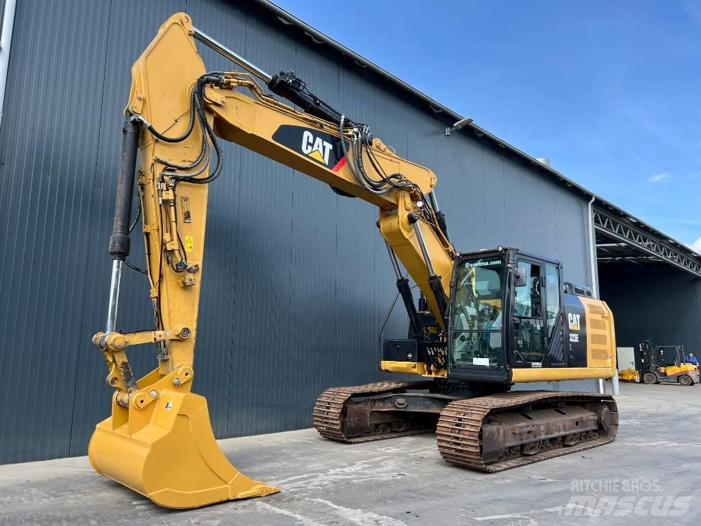 CAT 323EL VA Pelle sur chenilles