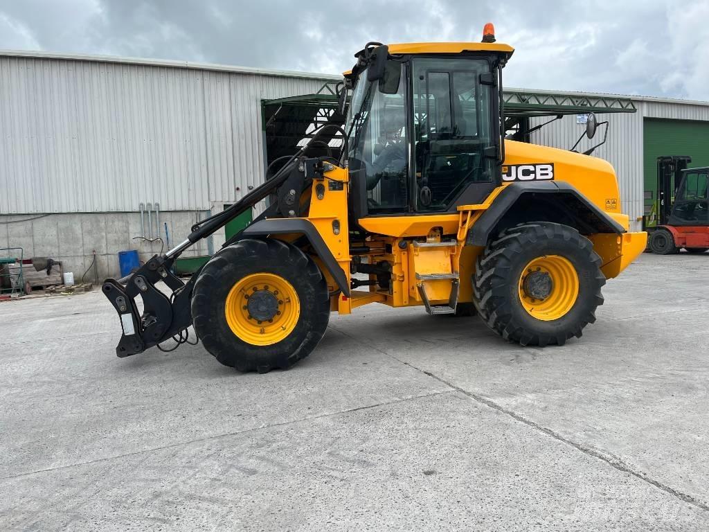 JCB 413 S Chargeuse sur pneus