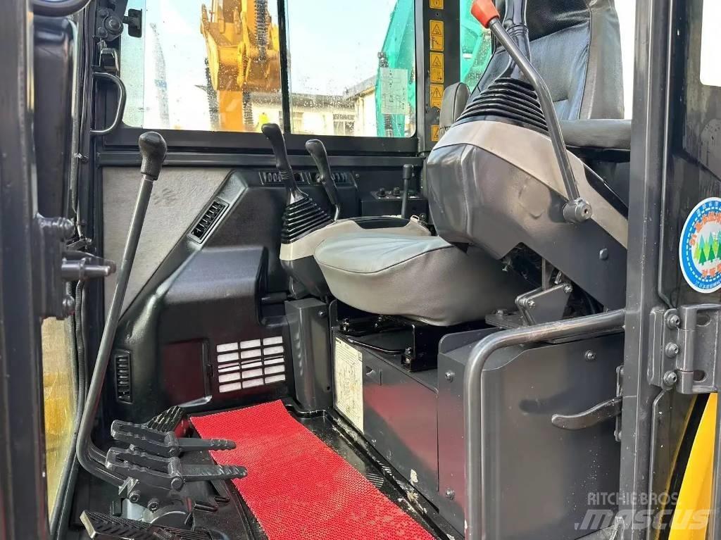 Komatsu PC 56-7 Mini pelle < 7t
