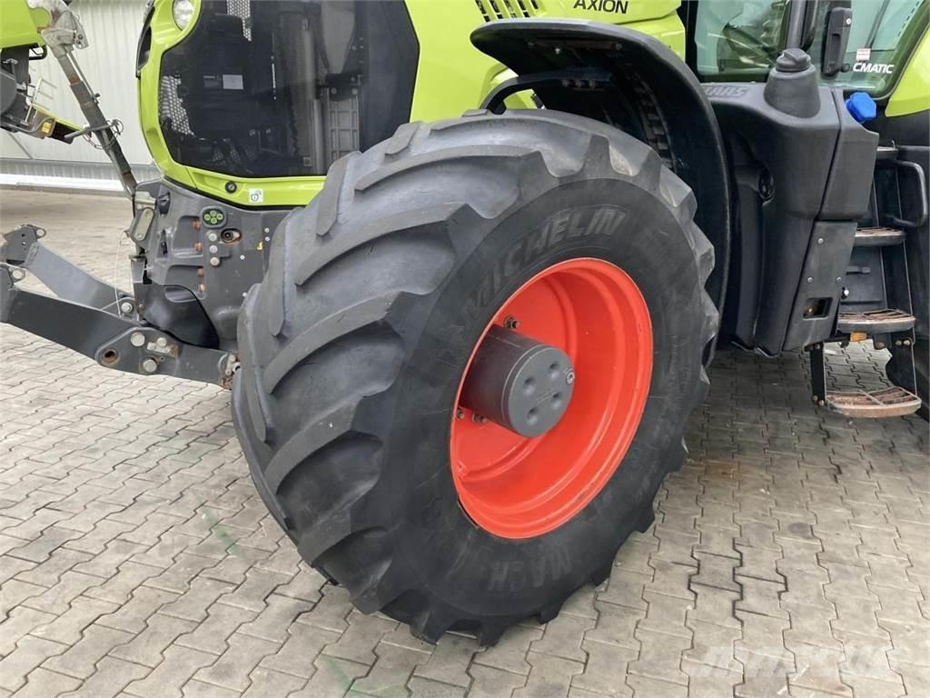 CLAAS Axion 870 Tracteur