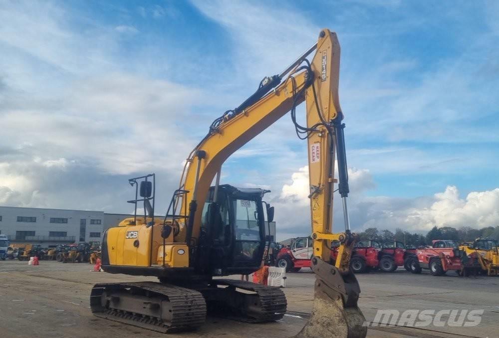 JCB JS 145 LC Pelle sur chenilles
